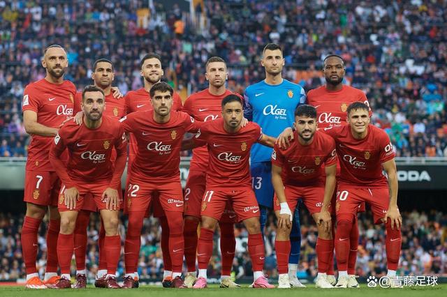 格拉纳达主场战胜巴伦西亚，赢得三分