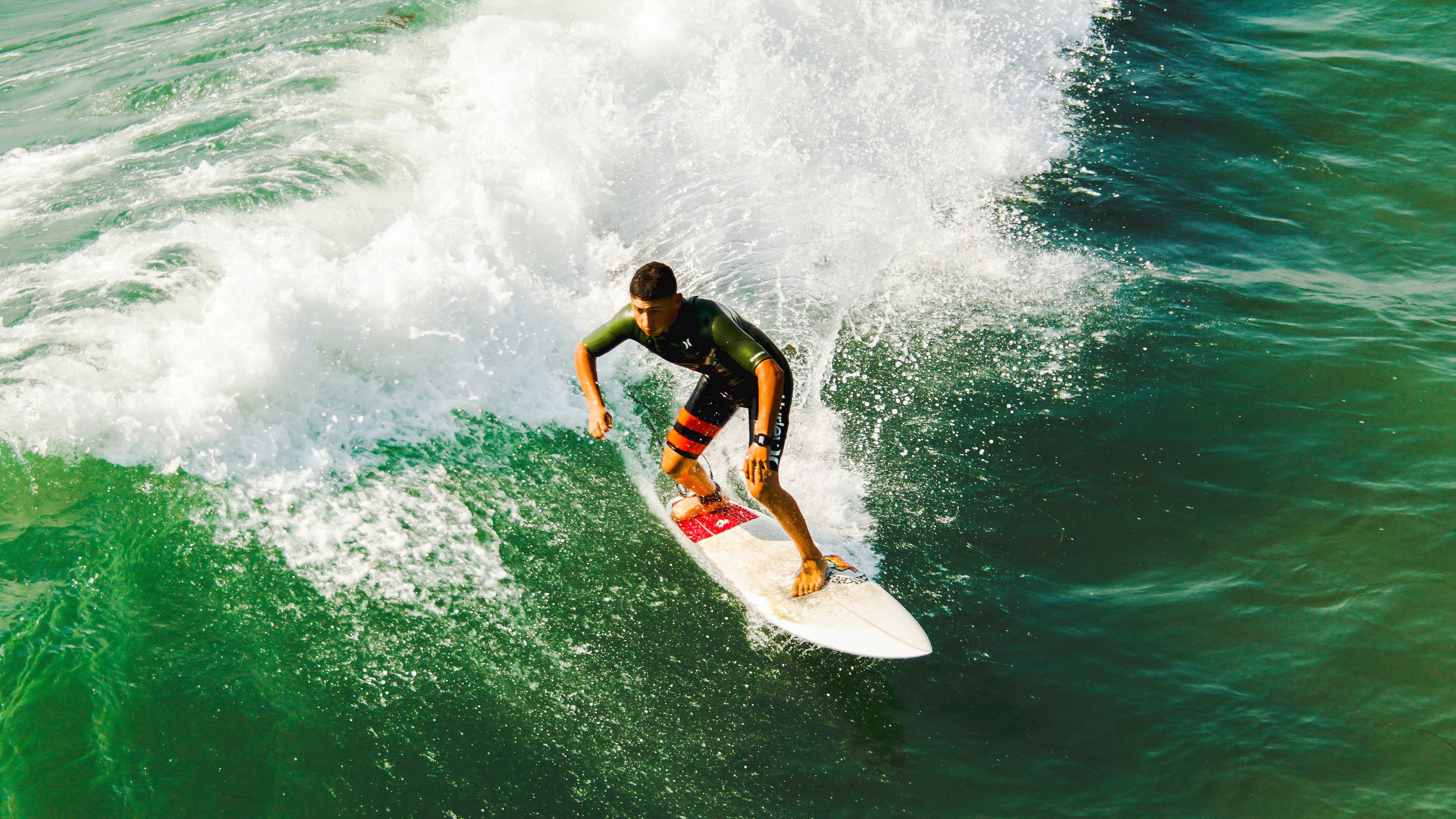 绿茵场上的唯一性,波兰决胜局带走英格兰,梅西成为关键先生