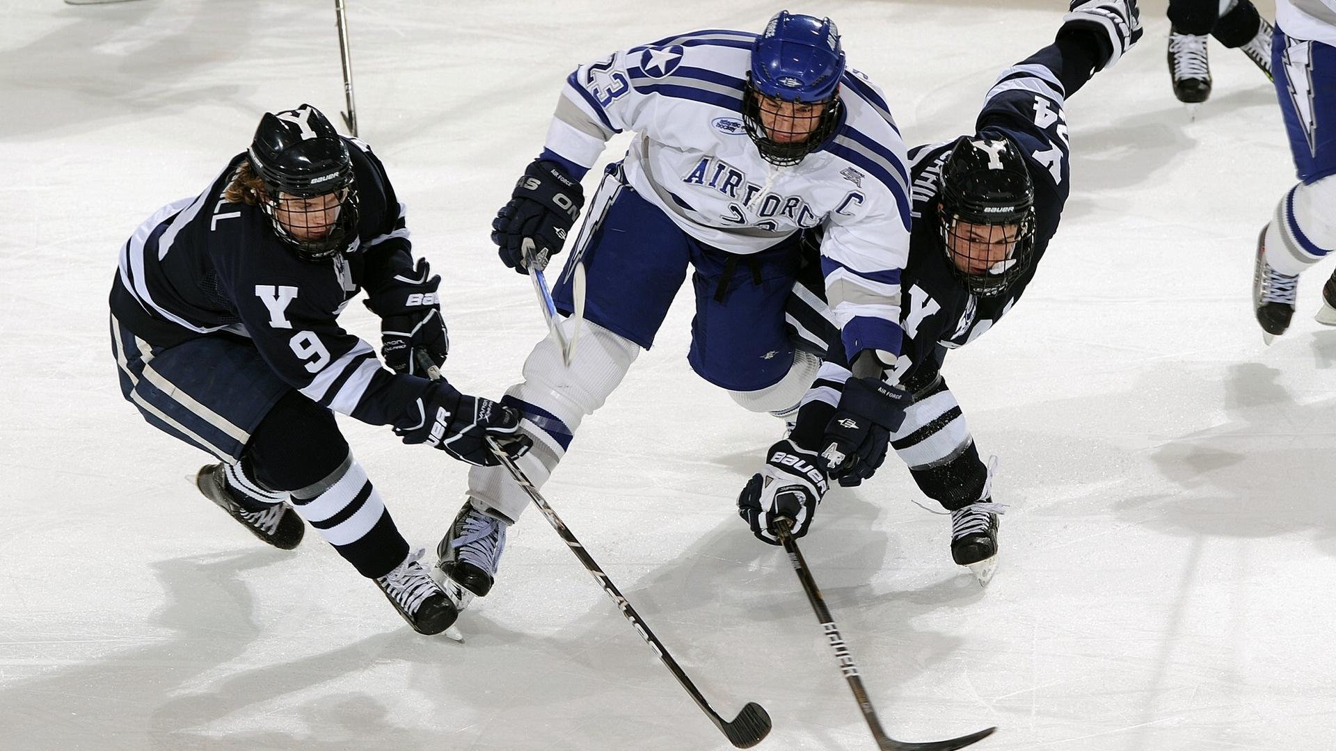 世界排名争夺战之夜,浓眉关键时刻站出来