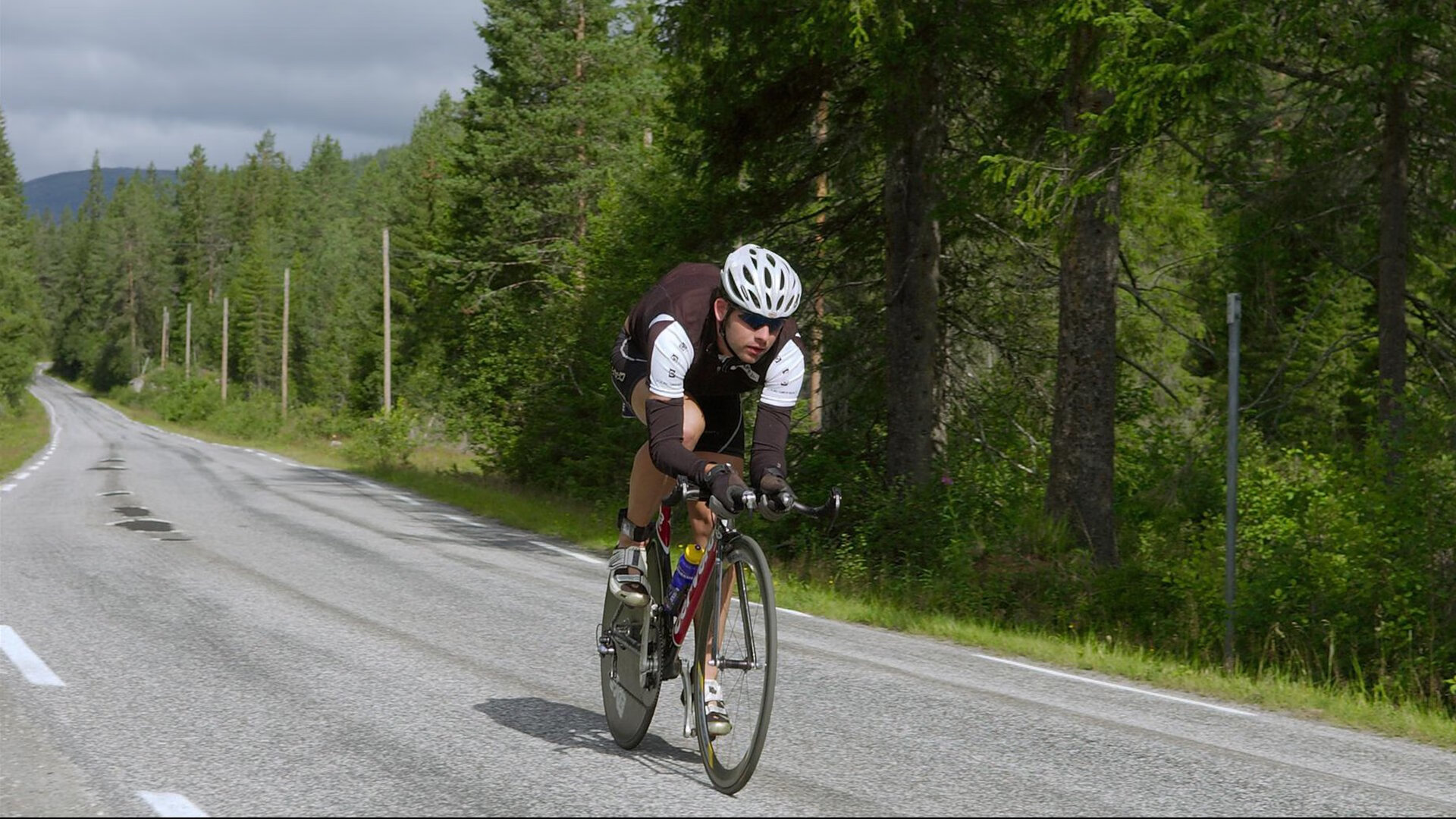 当浙江的潮水遇上北京的城墙，西亚卡姆在聚光灯下进化